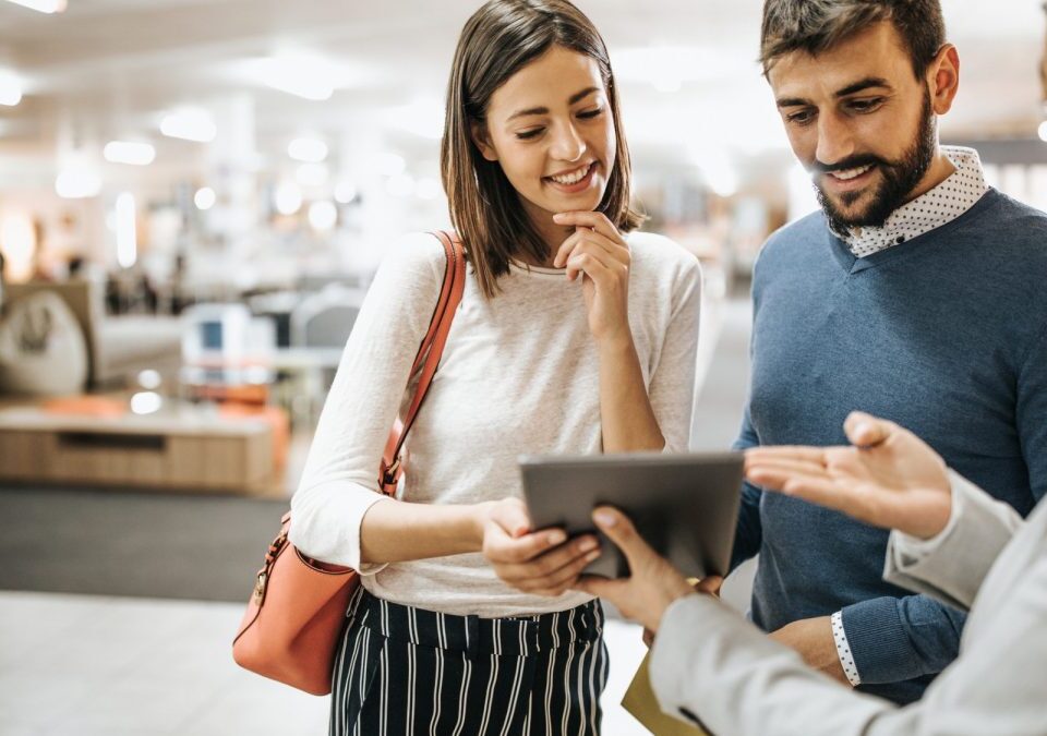 Os principais motivos pelos quais os clientes desistem da compra de um imóvel e como os corretores podem ajudá-los